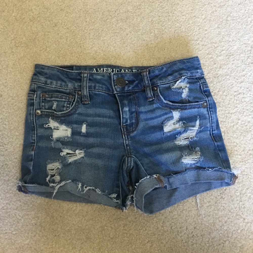 AMERICAN EAGLE JEAN SHORTS